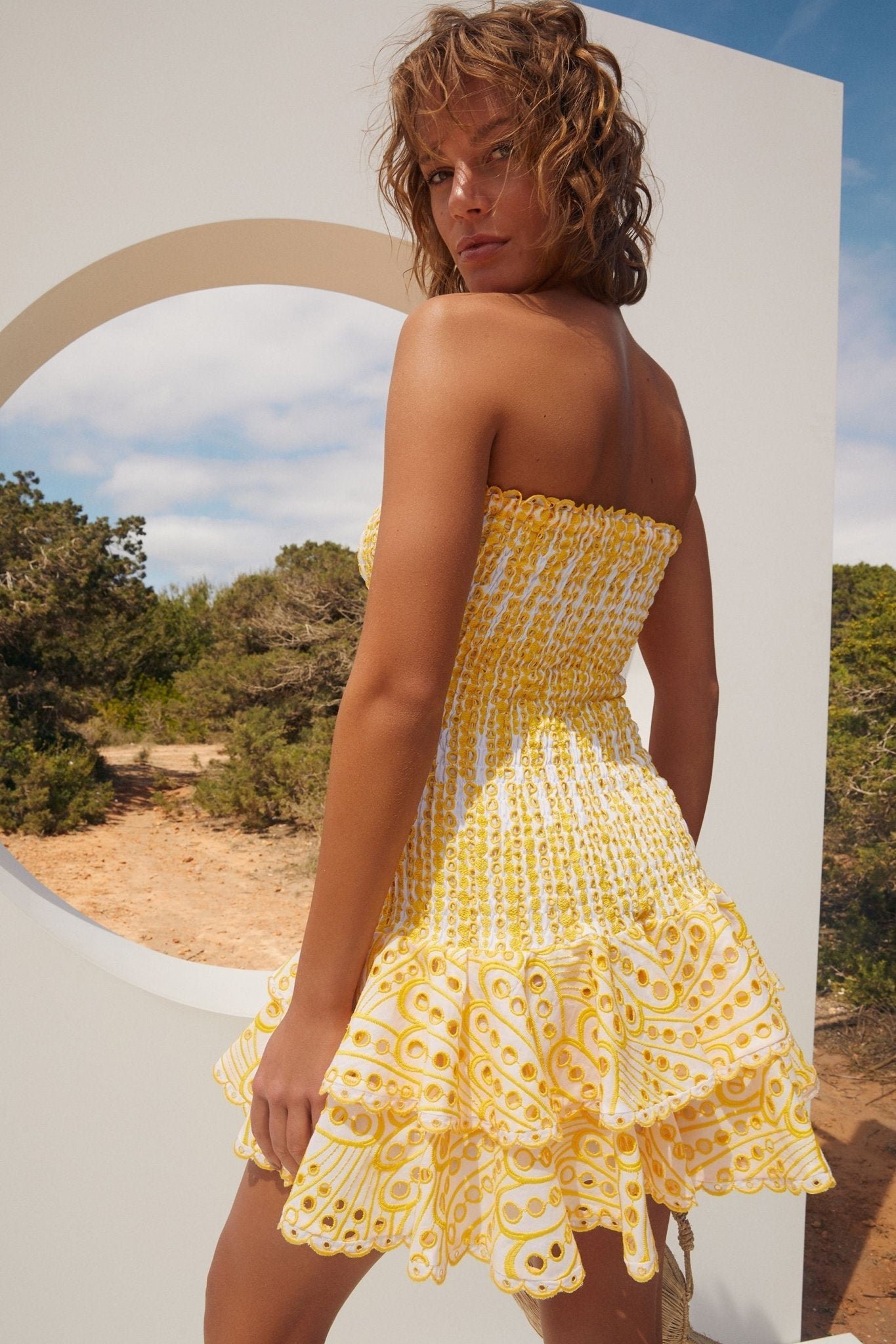 dolly-embroidered-lace-strapless-mini-bodycon-dress-sd0020516060-yellow-s-sunfere-492228 Dolly Embroidered Lace Strapless Mini Bodycon Dress - Image 2