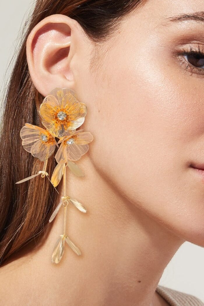 Gold Mesh Diamante Flower Jewelry Set - Image 4