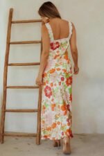 Jill Printed V-neck Lace Maxi Dress - Image 8