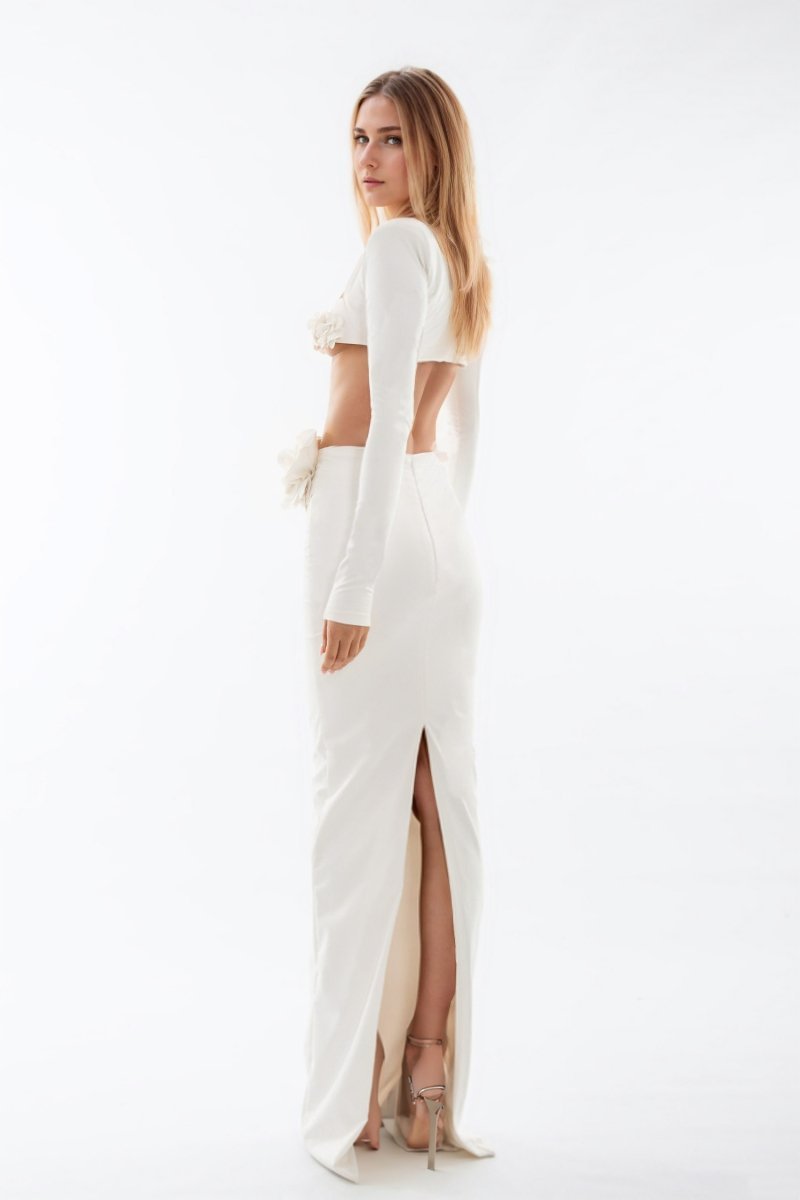 lillian-embellished-floral-set-ss00603182467-white-s-sunfere-676983 Lillian Embellished Floral Set - Image 3