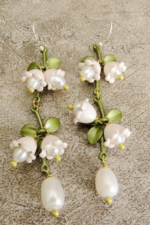 lilys-leaf-pearl-drop-earrings-sa0020708765-beige-sunfere-456618 Lilys Leaf Pearl Drop Earrings - Image 5