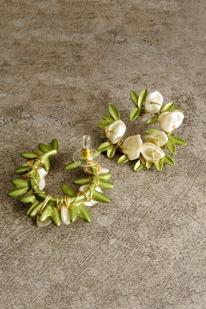 Lilys Leaf Pearl Drop Earrings - Image 2