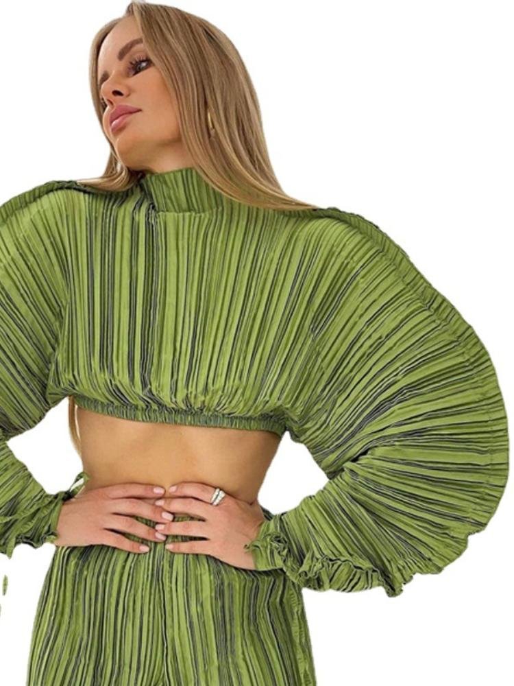 mabel-plisse-batwing-sleeve-crop-top-st0020516019-green-s-sunfere-324522 Mabel Plisse Batwing Sleeve Crop Top - Image 3