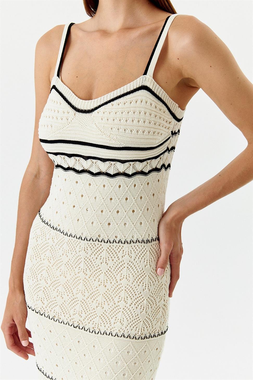 nan-contrast-crochet-maxi-slip-dress-sd0020626614-white-s-sunfere-110617 Nan Contrast Crochet Maxi Slip Dress - Image 6