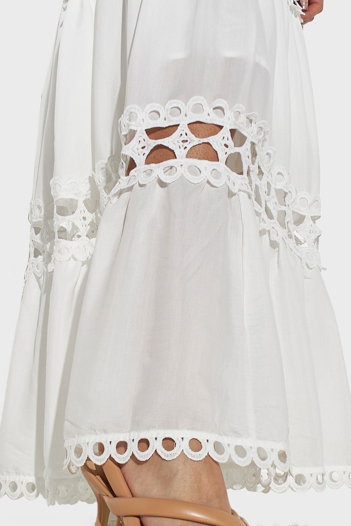 odelia-v-neck-lace-maxi-dress-sd00209121399-white-s-sunfere-925771 Odelia V-neck Lace Maxi Dress - Image 4