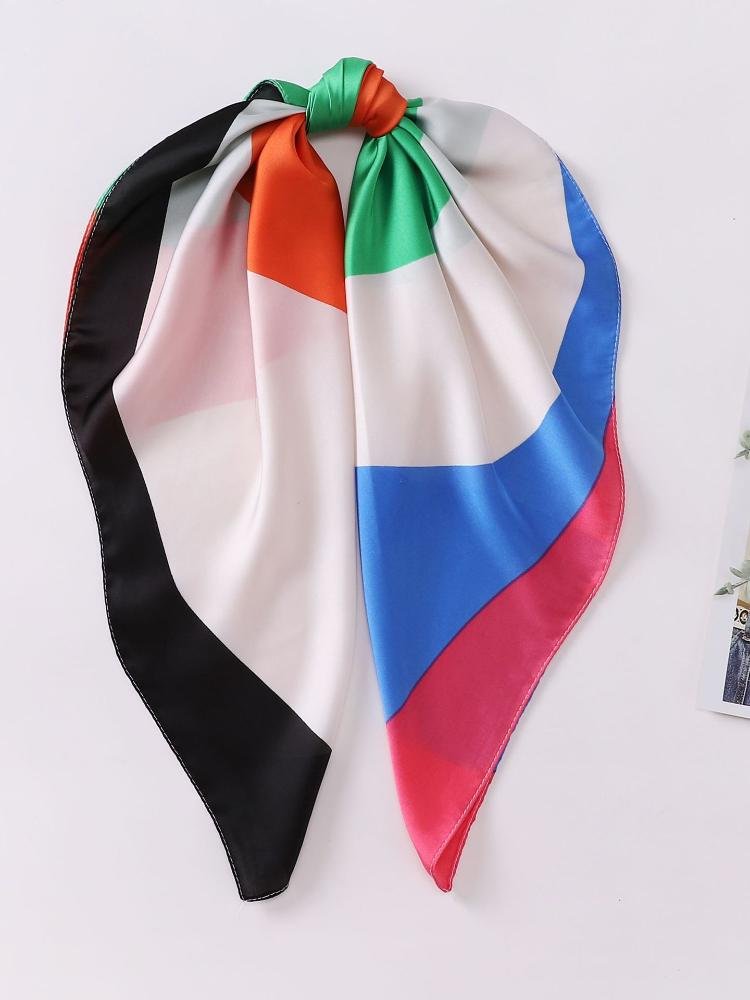 sandra-abstract-print-headscarf-sa0020516082-multigreen-7070cm-sunfere-636077 Sandra Abstract Print Headscarf - Image 3