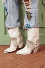 Serena Diamante Tassel Western Boots - Image 2