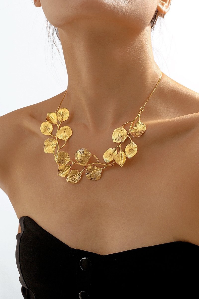 textured-gingkgo-leaf-necklace-sa00209071367-gold-sunfere-411956 Textured Gingkgo Leaf Necklace - Image 1