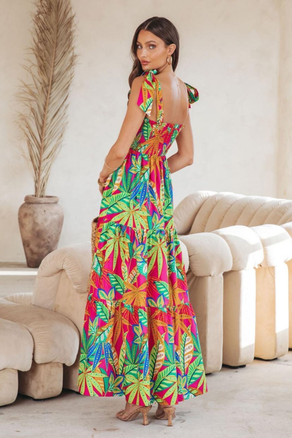 thirza-printed-bow-tie-shirred-maxi-dress-sd0020706770-green-s-sunfere-223450 Thirza Printed Bow-tie Shirred Maxi Dress - Image 4