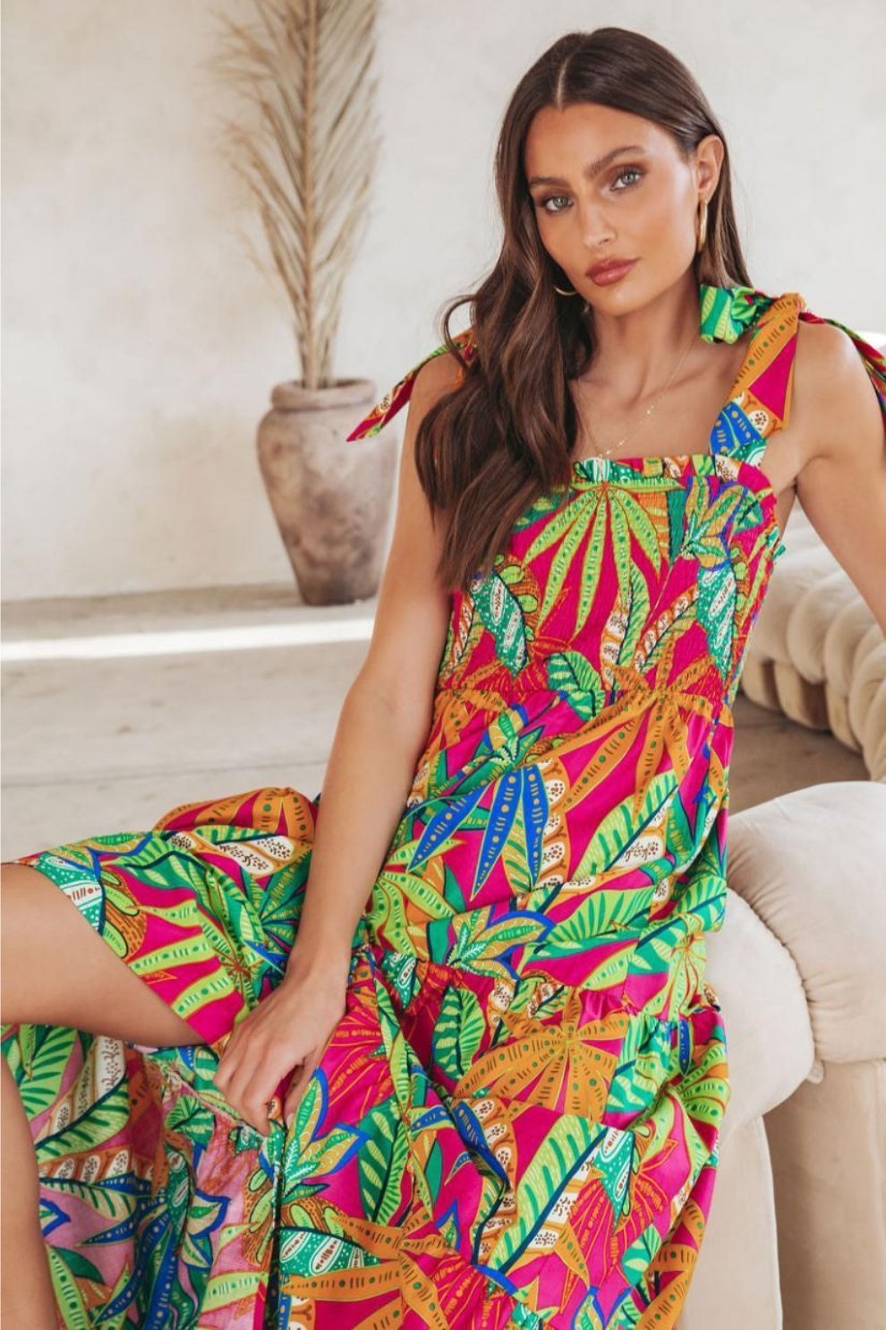 thirza-printed-bow-tie-shirred-maxi-dress-sd0020706770-green-s-sunfere-972674 Thirza Printed Bow-tie Shirred Maxi Dress - Image 3