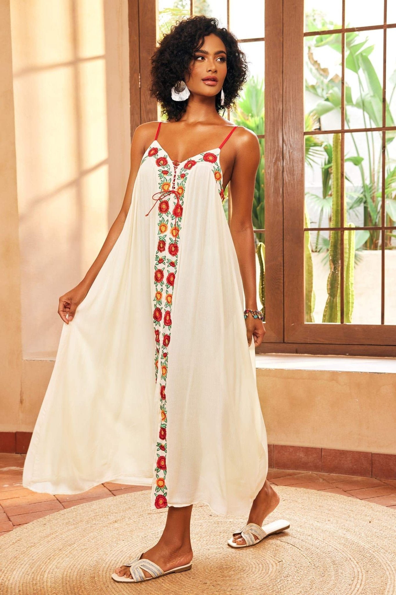 mila-floral-embroidered-v-neck-maxi-slip-dress-sd00602262358-white-s-sunfere-428634.jpg Mila Floral Embroidered V-neck Maxi Slip Dress - Image 3